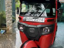 https://riyasewana.com/uploads/bajaj-re-2411254224701.jpg