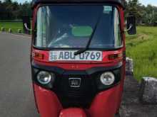 Bajaj RE 2019 Three Wheel