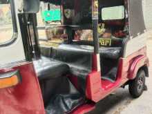 https://riyasewana.com/uploads/bajaj-re-241529194432.jpg