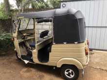 https://riyasewana.com/uploads/bajaj-re-244173722593.jpg