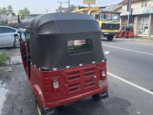 https://riyasewana.com/uploads/bajaj-re-251909546103.jpg