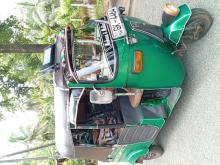 https://riyasewana.com/uploads/bajaj-re-252035206946.jpg
