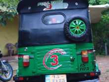 https://riyasewana.com/uploads/bajaj-re-261352104542.jpg