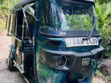 Bajaj Re 0 Three Wheel