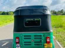 https://riyasewana.com/uploads/bajaj-re-261853044562.jpg