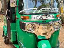 Bajaj RE 2017 Three Wheel