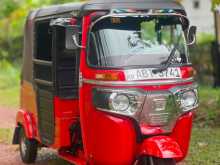 Bajaj RE 2019 Three Wheel