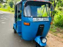 https://riyasewana.com/uploads/bajaj-re-27164910392.jpg