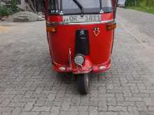 https://riyasewana.com/uploads/bajaj-re-27174658832.jpg