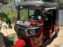 Bajaj RE 2019 Three Wheel