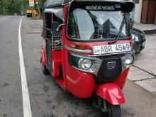 Bajaj RE 2018 Three Wheel
