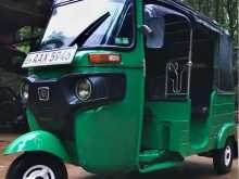 Bajaj RE 2015 Three Wheel