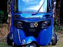 Bajaj Re 2015 Three Wheel