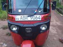 Bajaj RE 2018 Three Wheel