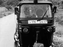 Bajaj Re 2011 Three Wheel