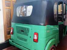https://riyasewana.com/uploads/bajaj-re-2918561722983.jpg