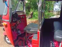 https://riyasewana.com/uploads/bajaj-re-2s-281038074303.jpg