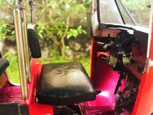 https://riyasewana.com/uploads/bajaj-re-2s-29814076096.jpg