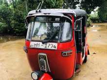 https://riyasewana.com/uploads/bajaj-re-2st-1913571822862.jpg