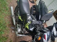 https://riyasewana.com/uploads/bajaj-re-2stroke-11919156664.jpg