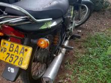 https://riyasewana.com/uploads/bajaj-re-2stroke-11919156995.jpg