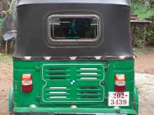 https://riyasewana.com/uploads/bajaj-re-2stroke-1998-1218140212884.jpg