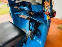 https://riyasewana.com/uploads/bajaj-re-2stroke-2004-412022812604.jpg