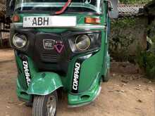 Bajaj Re 2015 Three Wheel