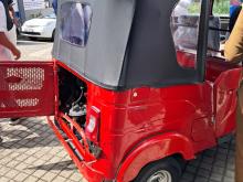 https://riyasewana.com/uploads/bajaj-re-3011301817605.jpg