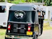 https://riyasewana.com/uploads/bajaj-re-3012413022923.jpg