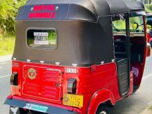 https://riyasewana.com/uploads/bajaj-re-301402076955.jpg