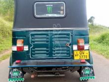 https://riyasewana.com/uploads/bajaj-re-30232122441325.jpg