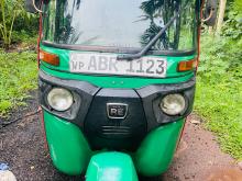 Bajaj RE 2018 Three Wheel