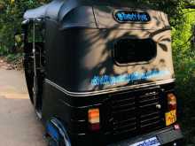 https://riyasewana.com/uploads/bajaj-re-31421274153.jpg