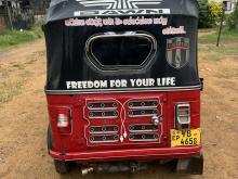 https://riyasewana.com/uploads/bajaj-re-4-1312221017426.jpg