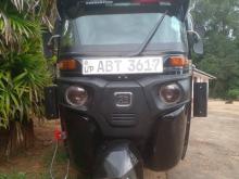 Bajaj RE 4 Stroke 2019 Three Wheel