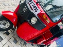 Bajaj RE 4 Stroke 2025 Three Wheel
