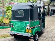 https://riyasewana.com/uploads/bajaj-re-4-1710130517975.jpg