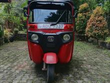 Bajaj RE 4 Stroke 2017 Three Wheel