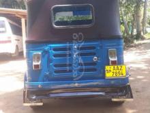 https://riyasewana.com/uploads/bajaj-re-4-19115803634488.jpg