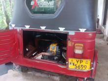 https://riyasewana.com/uploads/bajaj-re-4-191244206205.jpg