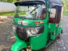 Bajaj RE 4 Stroke 2025 Three Wheel