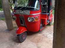 Bajaj RE 4 Stroke 2010 Three Wheel