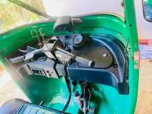 Bajaj RE 4 Stroke 2010 Three Wheel