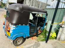 https://riyasewana.com/uploads/bajaj-re-4-2014-1622431112562.jpg
