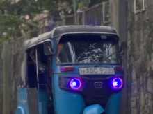Bajaj RE 4 Stroke 2015 Three Wheel