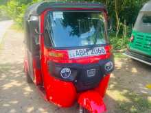 Bajaj RE 4 Stroke 2015 Three Wheel