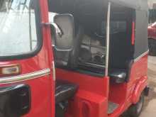 Bajaj RE 4 Stroke 2015 Three Wheel