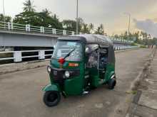 Bajaj RE 4 Stroke 2017 Three Wheel