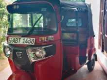 Bajaj RE 4 Stroke 2019 Three Wheel